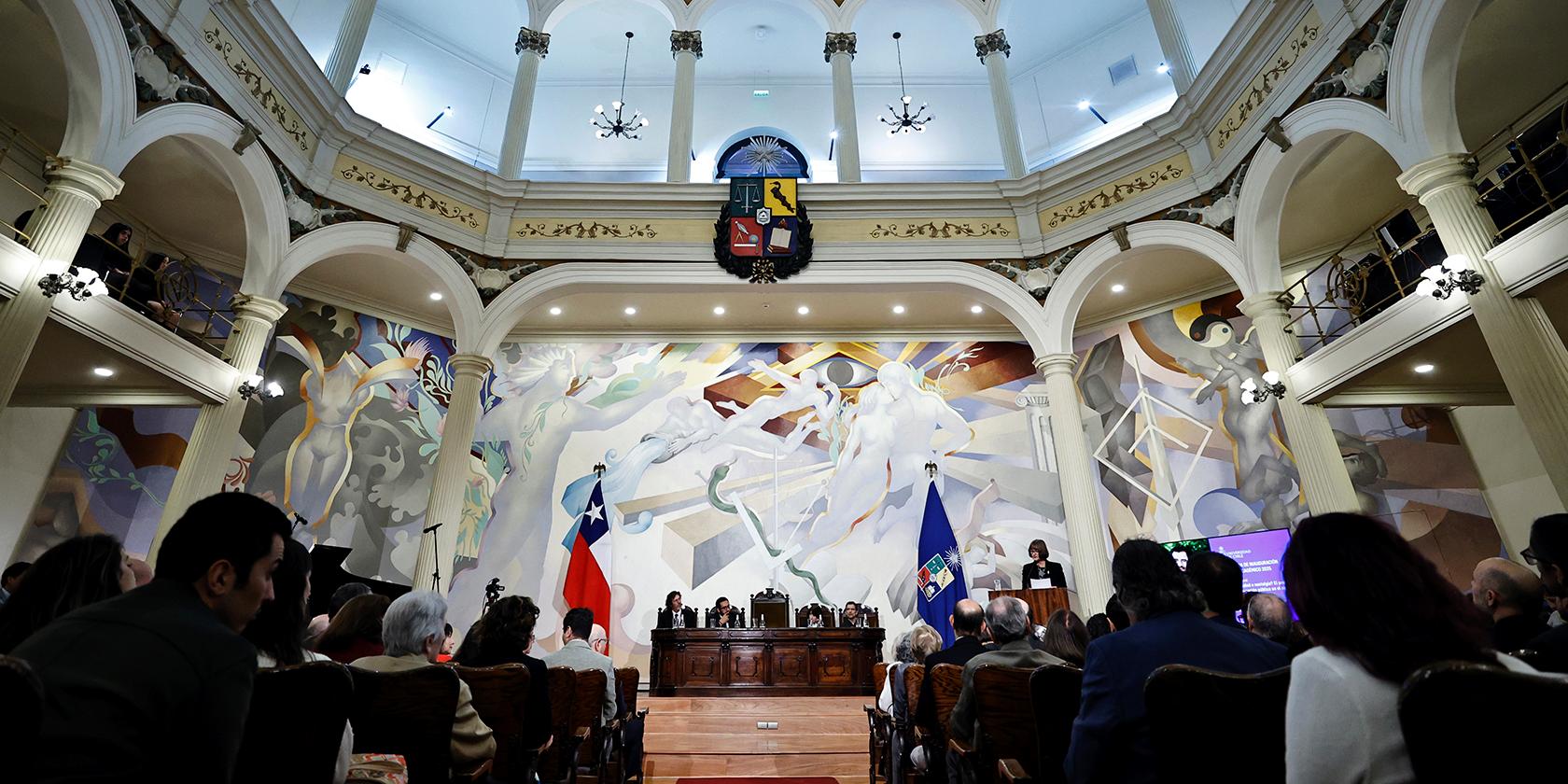 U. de Chile inaugura año académico 2025 con un llamado a fortalecer la educación pública